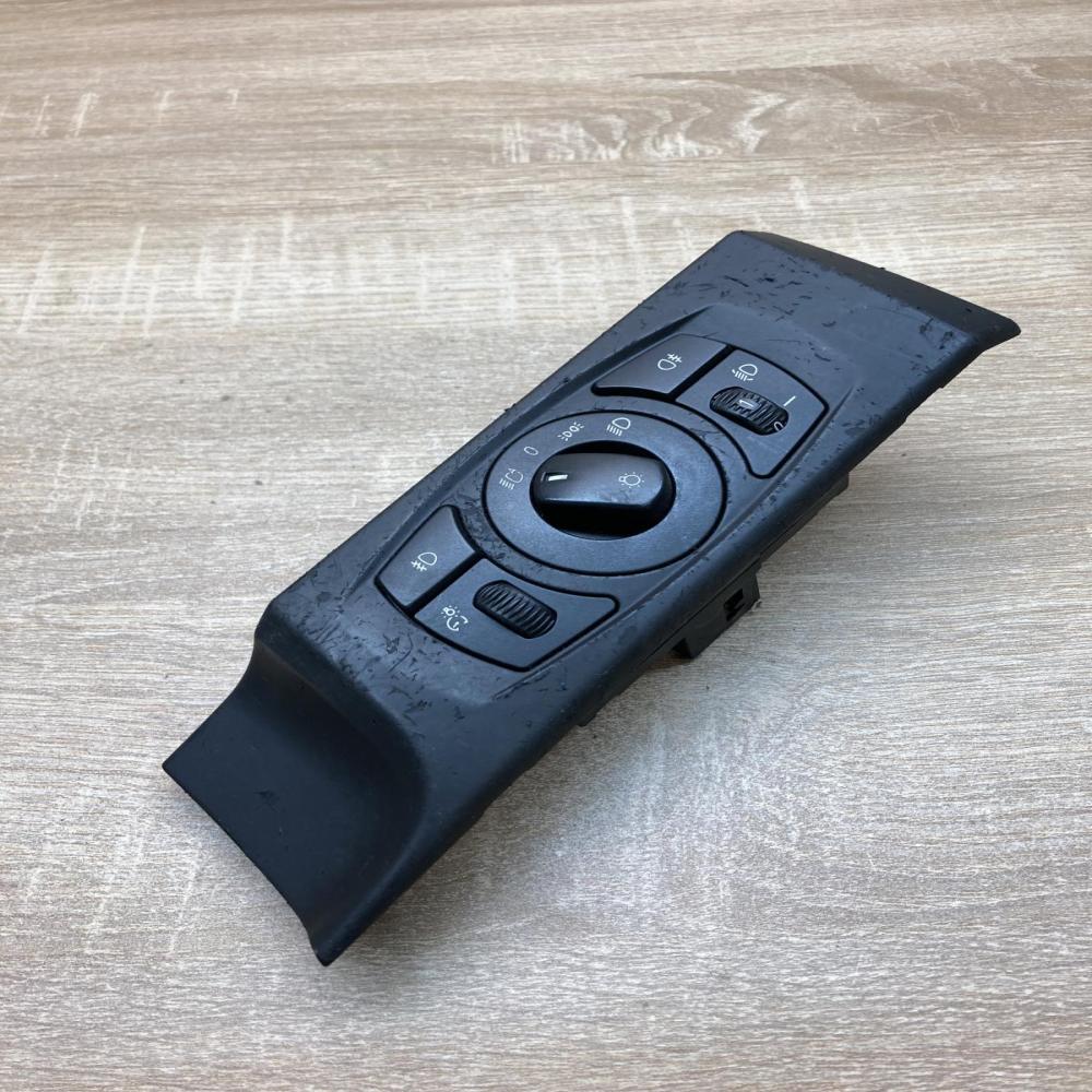 6953739 692525102  Light switch BMW 5 E60 E61