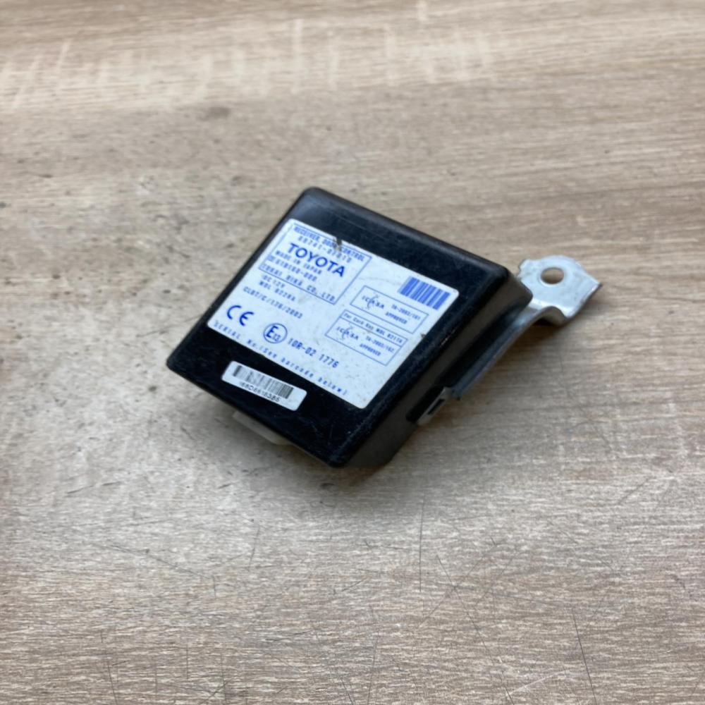 89741 0F010 61B168 000 897410F010 Door control unit/module Toyota Corolla Verso