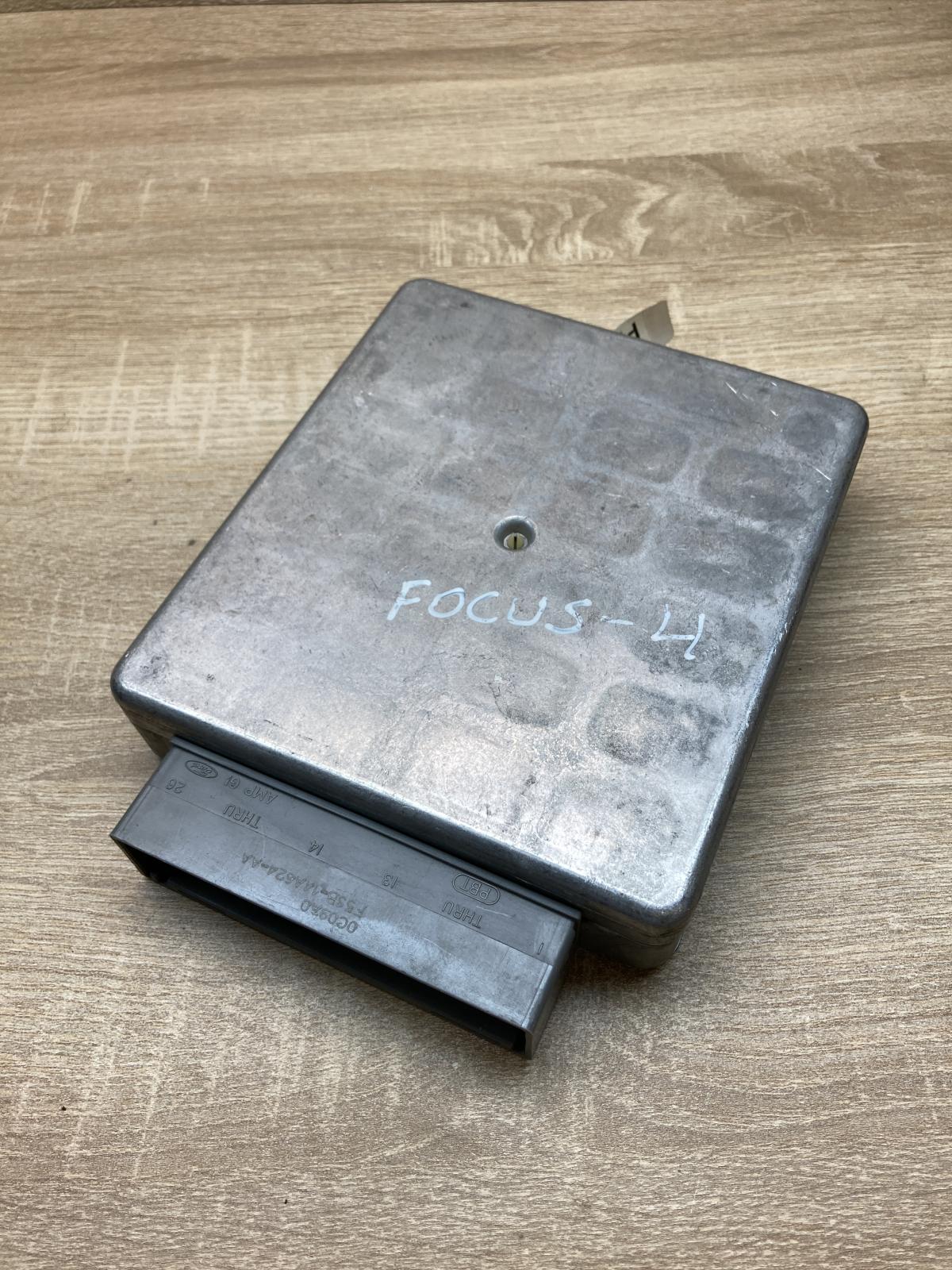 YS4F 12A650 PA PANG  Engine control unit/module ECU Ford Focus