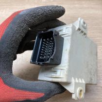150696   Window wiper relay Toyota Corolla E120 E130