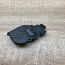 26062009 K9749005  Air flap motor/actuator Audi A5 8T 8F