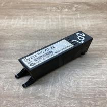 2025420232 5KG007099  Light module LCM Mercedes-Benz C W202