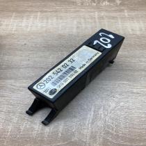 2025420232 5KG007099  Light module LCM Mercedes-Benz C W202