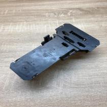 3B9945257   Tail light bulb cover holder Volkswagen PASSAT B5