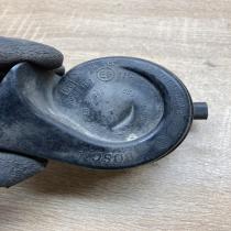 CH2143 03881157  Horn signal Nissan Navara D22