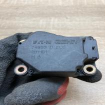 74933D 281101  Air flap motor/actuator Volvo S60