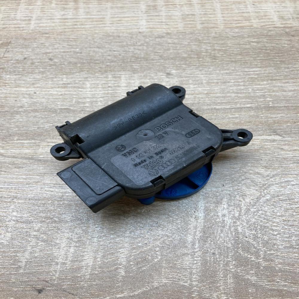 8E1820511F 0132801322  Air flap motor/actuator Audi A4 S4 B6 8E 8H