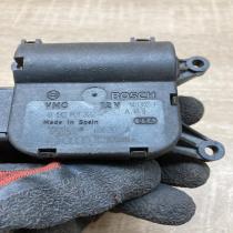 8E1820511F 0132801322  Air flap motor/actuator Audi A4 S4 B6 8E 8H