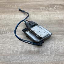 104993 3011   Coolant fan relay Mitsubishi Galant