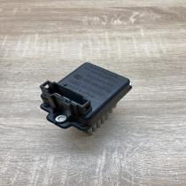 4B0820521 5DS006467  Heater blower motor/fan resistor Audi A6 S6 C5 4B