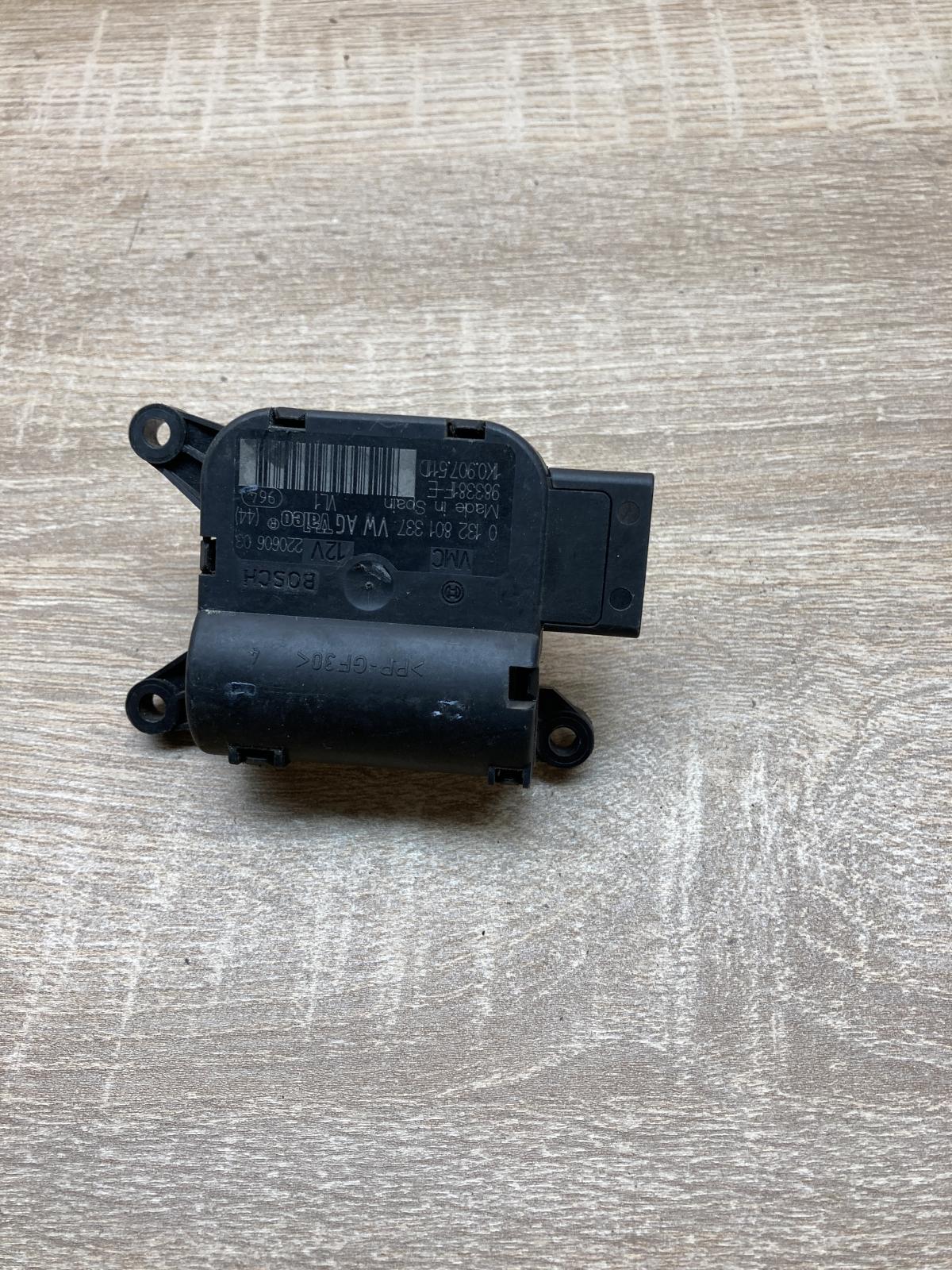 1K0907511D 0132801337  Air flap motor/actuator Volkswagen Golf V
