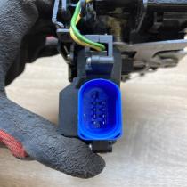 3D2837016   Front door lock Volkswagen Touran I