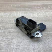 1T0827505D   Tailgate/trunk/boot lock/catch/latch Volkswagen Touran I
