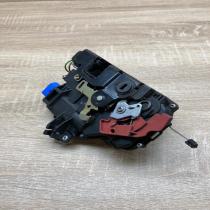 7L0839015   Rear door lock Volkswagen Golf V