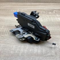 7L0839015   Rear door lock Volkswagen Golf V