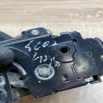 VW FRONT LOCK   Front door lock Volkswagen Golf IV