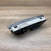 13201300 90151 241  Climate control unit Opel Zafira B