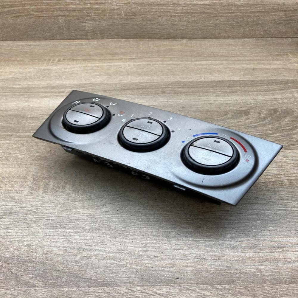 72311SA000   Climate control unit Subaru Forester SG