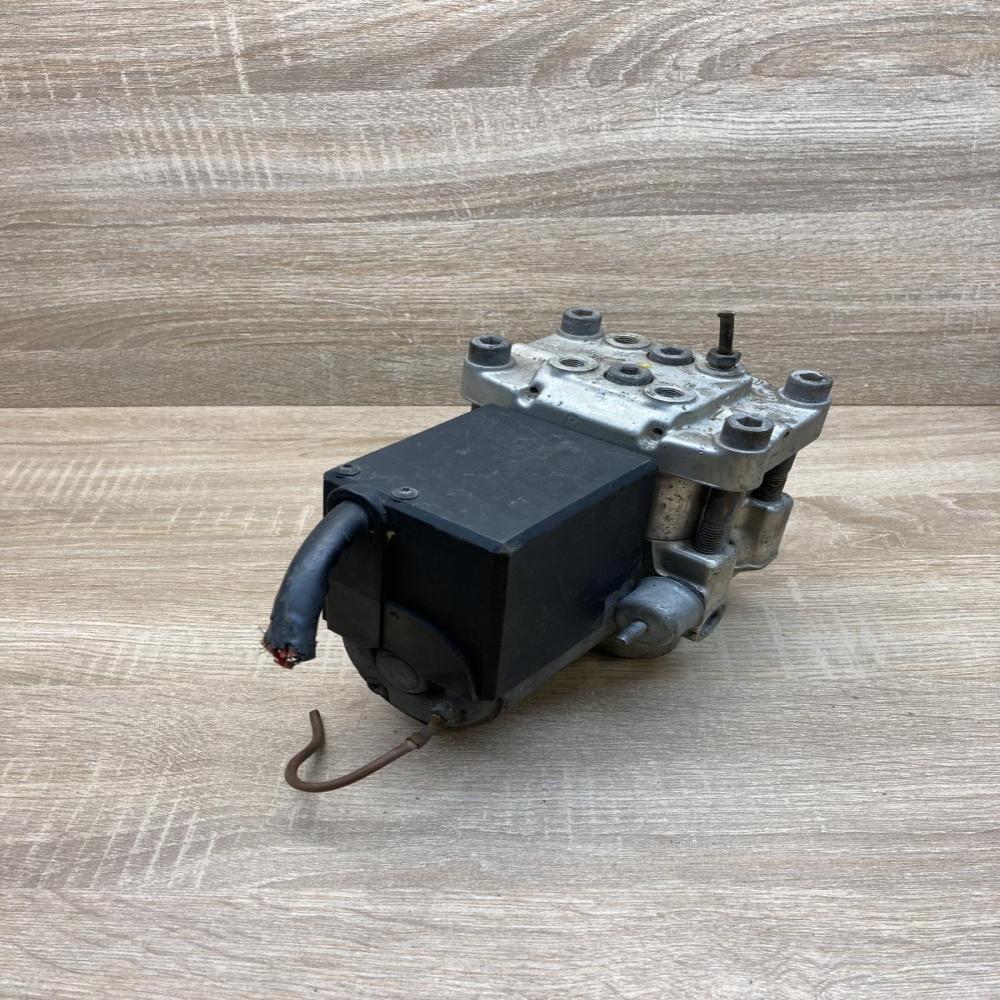 4A0614111A 0265201049 130033103 ABS Pump Audi A6 S6 C4 4A