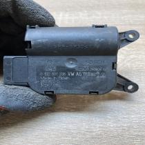 1K1907511G 0132801338  Air flap motor/actuator Volkswagen Touran I