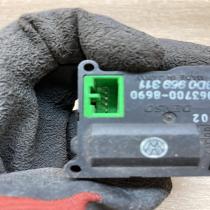 3D0959311 063700 8690  Air flap motor/actuator Volkswagen Phaeton