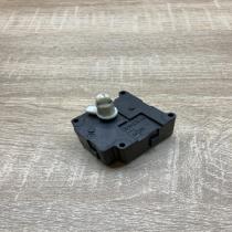 3D0959311 063700 8690  Air flap motor/actuator Volkswagen Phaeton