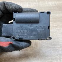 4F0820511A 0132801359  Air flap motor/actuator Audi A6 S6 C6 4F