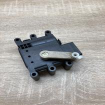 6322F   Air flap motor/actuator Nissan Primera