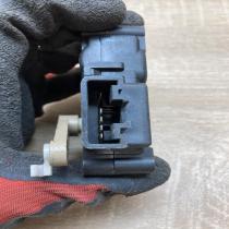 6322F   Air flap motor/actuator Nissan Primera