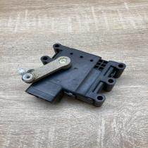 6322F   Air flap motor/actuator Nissan Primera
