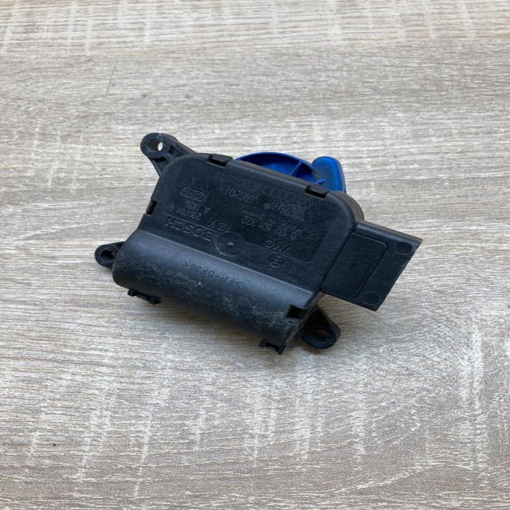 8E1820511F 0132801322  Air flap motor/actuator Audi A4 S4 B7 8E 8H