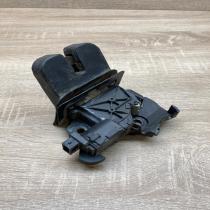 8P4827505B   Tailgate/trunk/boot lock/catch/latch Audi A3 S3 8P