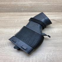 7571467 147267  Air intake hose/pipe BMW 5 E60 E61