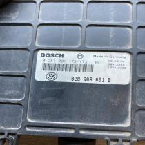 028906021B 0281001172  Engine control unit/module ECU Volkswagen PASSAT B4