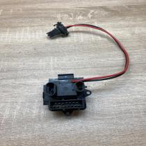 658146M   Heater blower motor/fan resistor Opel Vivaro