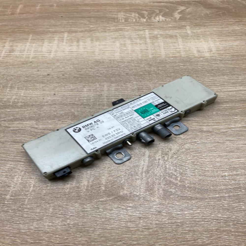 6906078   Aerial antenna amplifier BMW 5 E39