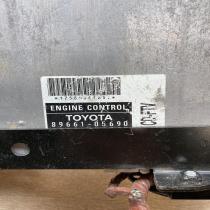 89661 05690 8966105690  Engine control unit/module ECU Toyota Avensis T250