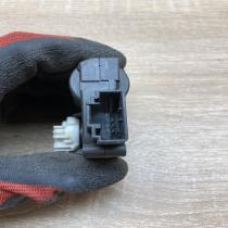 4F0820511A 0132801359  Air flap motor/actuator Audi A6 S6 C6 4F