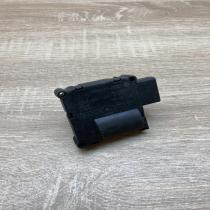 4F0820511A 0132801359  Air flap motor/actuator Audi A6 S6 C6 4F