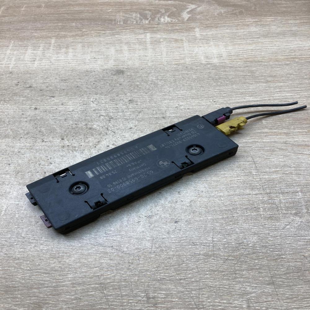 6958900 108196 10  Aerial antenna amplifier BMW 1 E81 E87