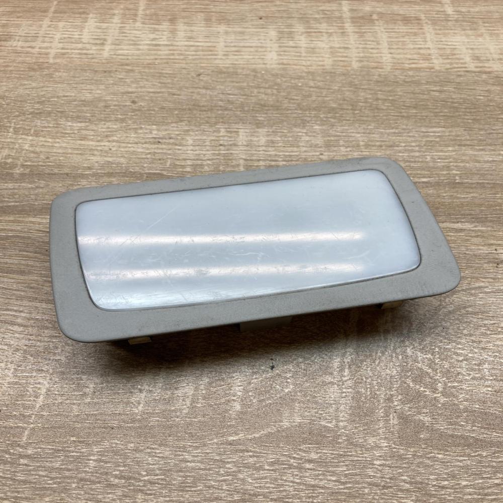 4L0947123 4F9947123  Other interior light Audi A6 S6 C6 4F