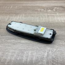 84802 05210 84820 05100  Electric window control switch Toyota Avensis T250