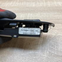 84802 05210 84820 05100  Electric window control switch Toyota Avensis T250