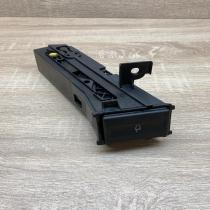 1S7113564B 1S71 13564 B  Cup holder Ford Mondeo Mk III