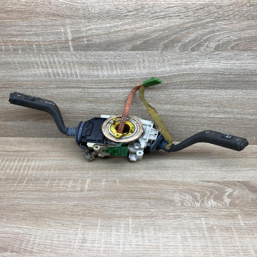 30808933   Wiper turn signal indicator stalk/switch Volvo S40, V40