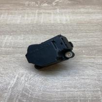 74931D   Air flap motor/actuator Volvo S60