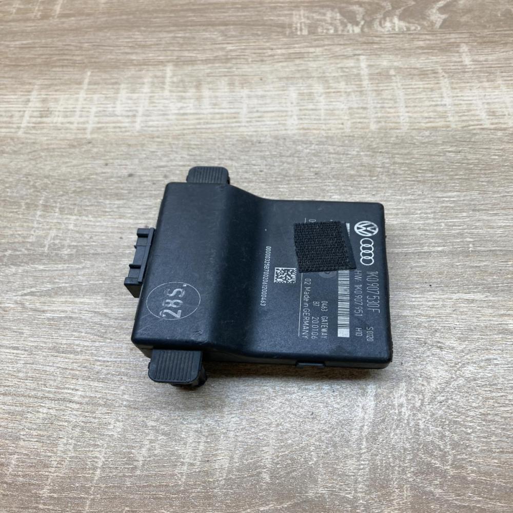 1K0907530F 1K0907951  Gateway control module Volkswagen Touran I