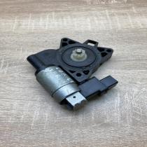 GJ6A5858X CM011050  Rear door window regulator motor Toyota Corolla Verso AR10
