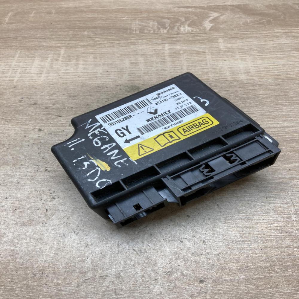 985106285R   Airbag control unit/module Renault Megane III