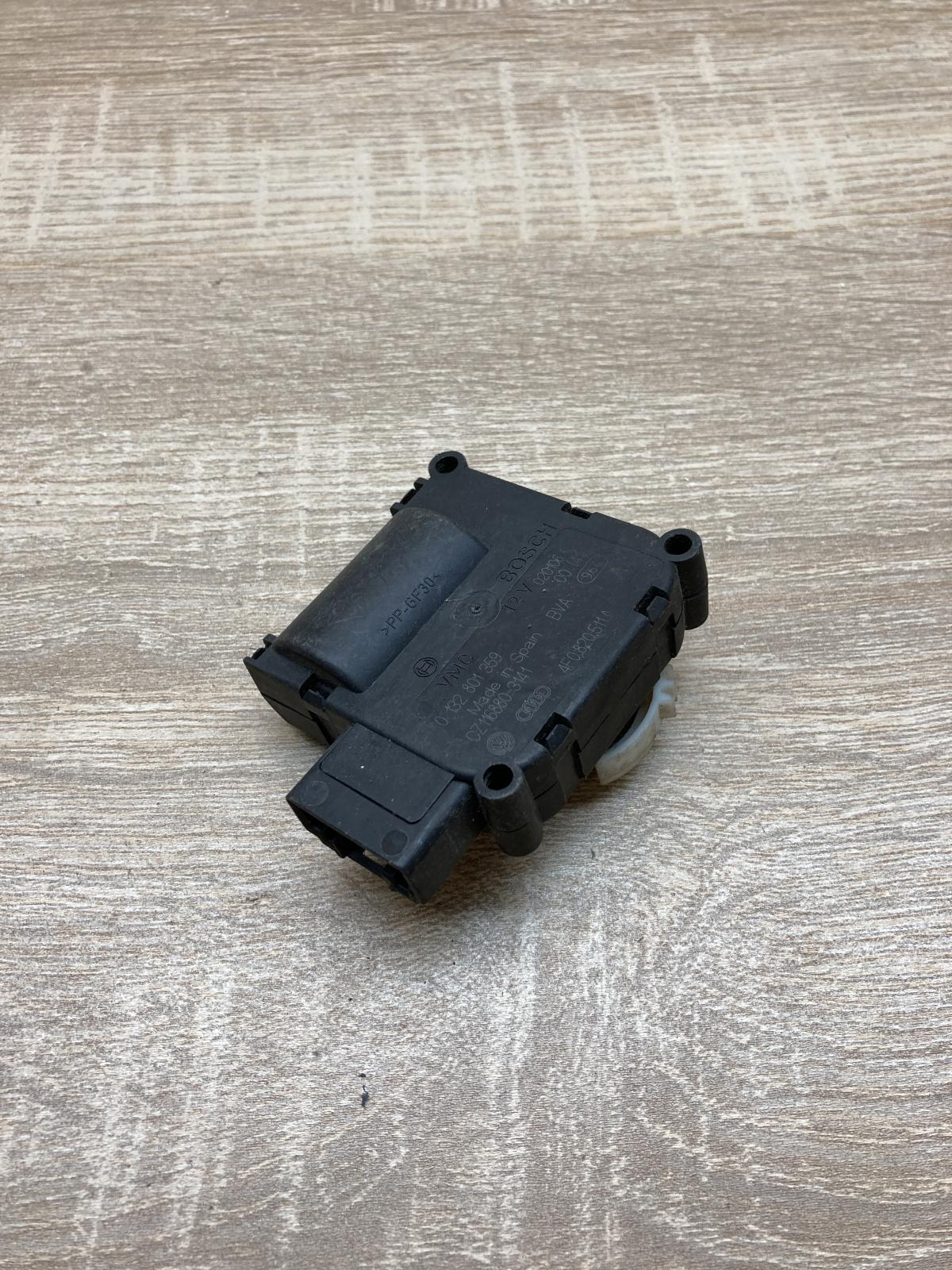 4F0820511A 0132801359  Air flap motor/actuator Audi A6 S6 C6 4F